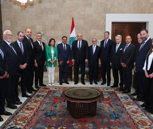 Joseph Aoun défend le choix des négociations pour «protéger le Liban»