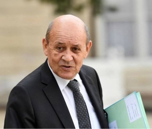 Le Drian alerte sur un Liban «en péril»