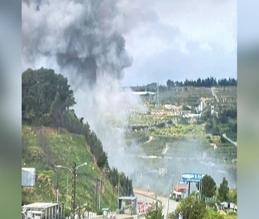 L'armée israélienne frappe le pont de Qasmiyé au Liban-Sud après deux avertissements