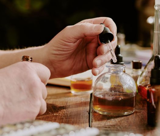 Nez: le métier secret derrière votre parfum préféré
