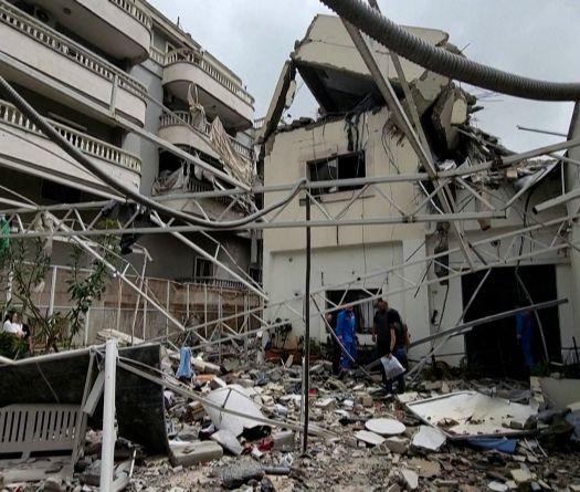 Trêve: de retour chez eux, des déplacés libanais hésitent à rester