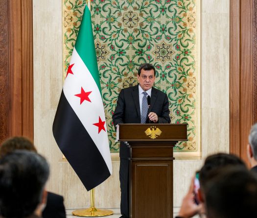 Syrie: Chareh s'entoure de son ancien rival kurde Mazloum Abdi