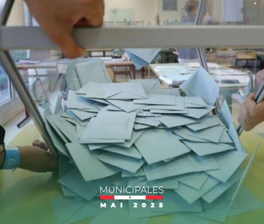 Municipales: Fermeture des bureaux de vote au Liban-Sud, Salam se félicite du bon déroulement du scrutin