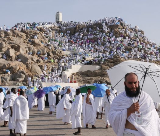 Les fidèles musulmans sur le mont Arafat, étape phare du hajj