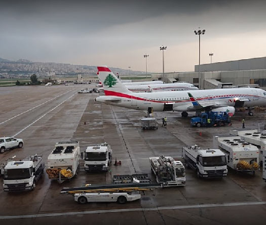 Perturbations aériennes en cascade après les frappes israéliennes sur l’Iran