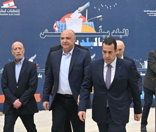 Le président Aoun suit de près le déroulement du scrutin au Mont-Liban