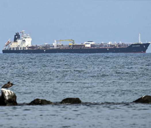 Cuba: un pétrolier russe sous sanctions attendu mardi, défiant le blocus américain