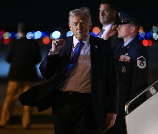 Les 100 jours passés, premier mouvement majeur dans l'équipe Trump