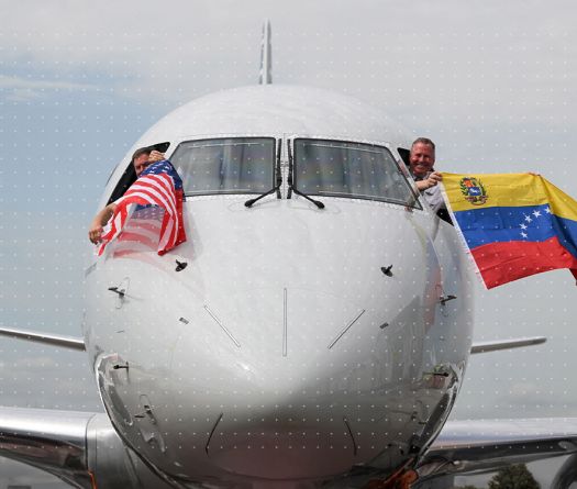 Un vol historique relie à nouveau Miami à Caracas