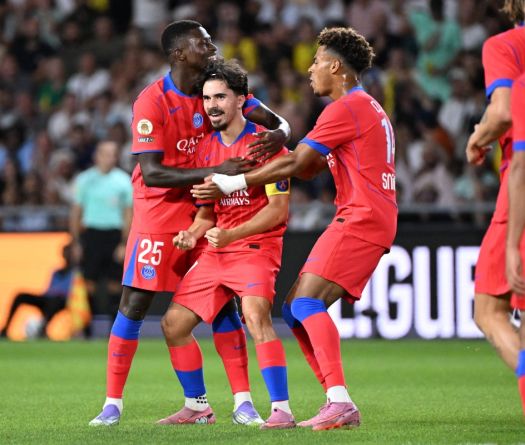 Ligue 1: le PSG se lance doucement, Lille accroché malgré Giroud