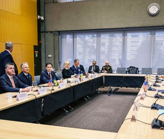 Ukraine–Russie : entre pressions diplomatiques, avancées limitées et nouvelle spirale de violence