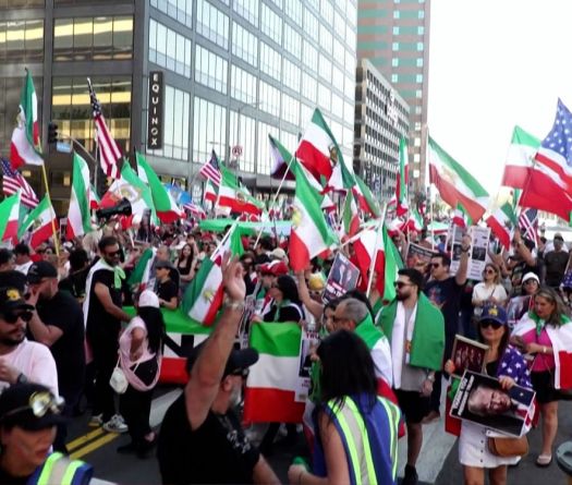 Mort de Khamenei: réactions contrastées