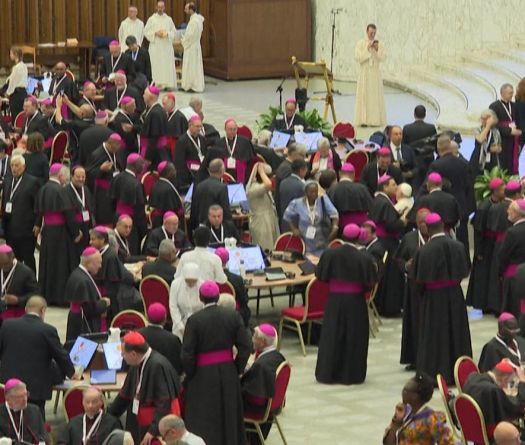 Églises orientales: le pape autorise les synodes à destituer les patriarches