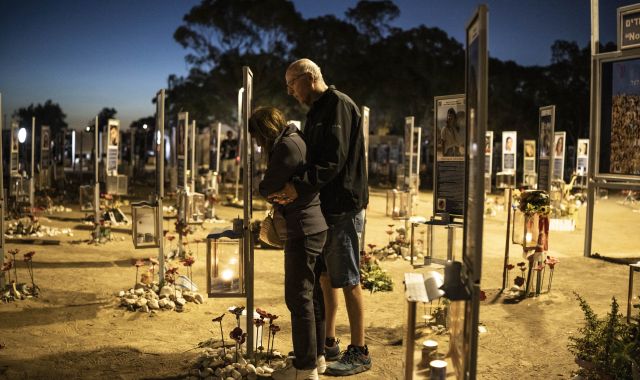 Avant les élections, Israël rend hommage aux victimes de l'attaque du 7-Octobre