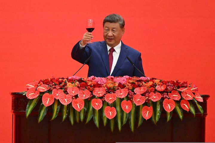 Oriente Medio: Xi levanta la bandera del derecho internacional y promete un papel constructivo de China