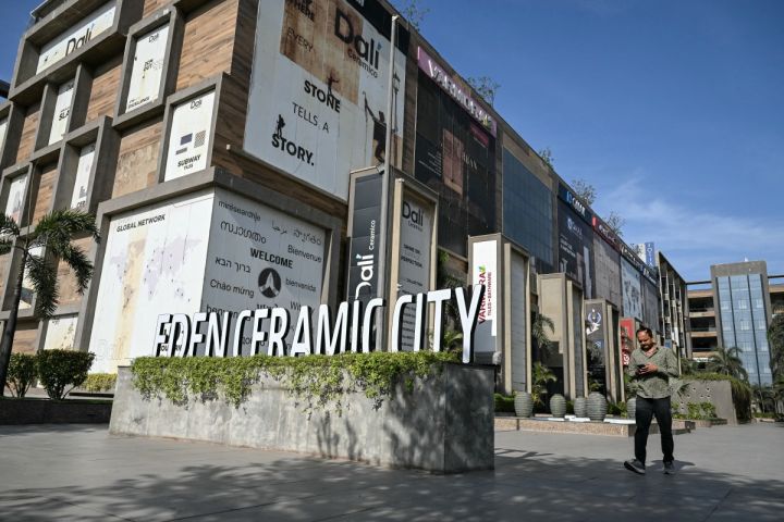 मध्य पूर्व में युद्ध: भारत में, गैस की कमी के कारण सिरेमिक निर्माता ठप हो गए