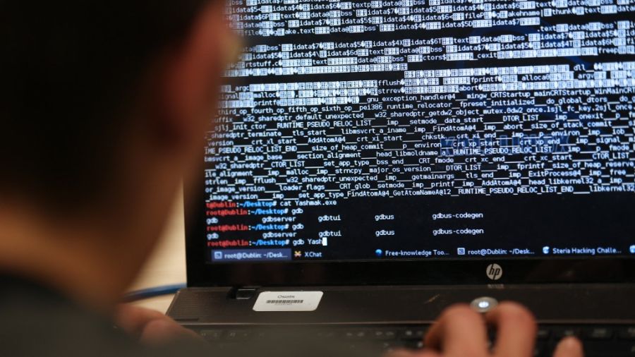 Des hackers iraniens profitent d'une faille informatique pour cibler des sites israéliens