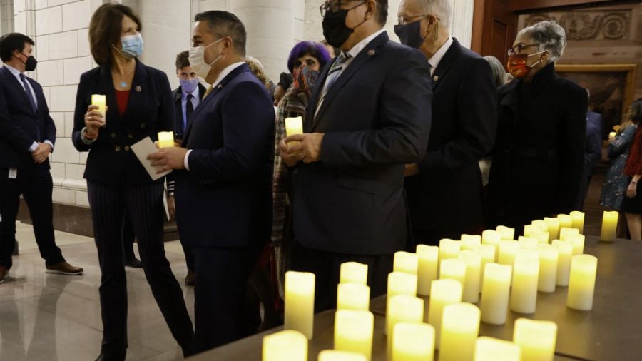 Les Etats-Unis dépassent les 800000 morts du Covid-19