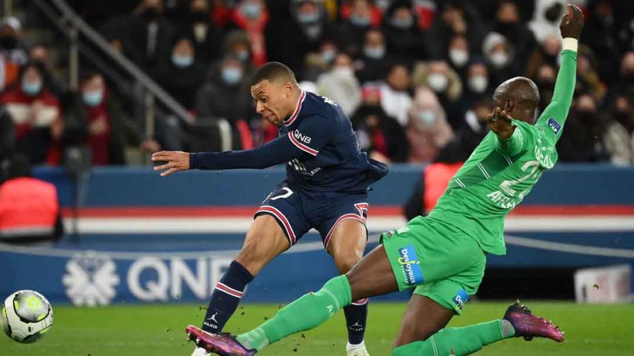 Mbappé rallume la mèche