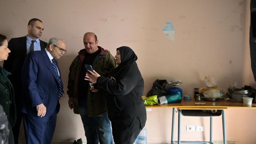 Tripoli: priorité aux réformes et au soutien social