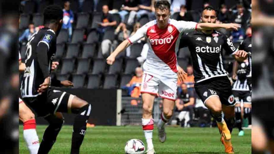 Scénario fou à Lyon, rebond à Monaco et cauchemar à Nantes