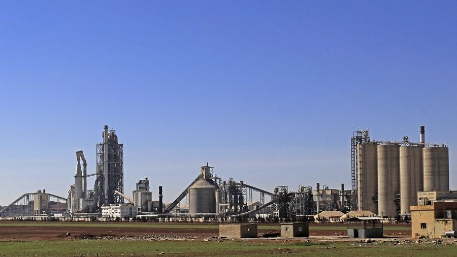 Lafarge aurait été infiltré par la DGSE en Syrie