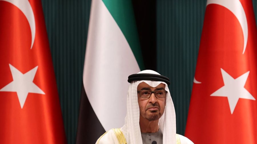 Emirats: Mohammed ben Zayed succède à son demi-frère