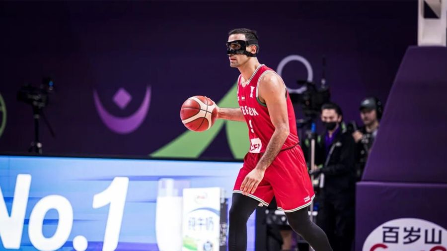 Basket: Sergio Darwich, le guerrier masqué qui porte le Liban à bout de bras