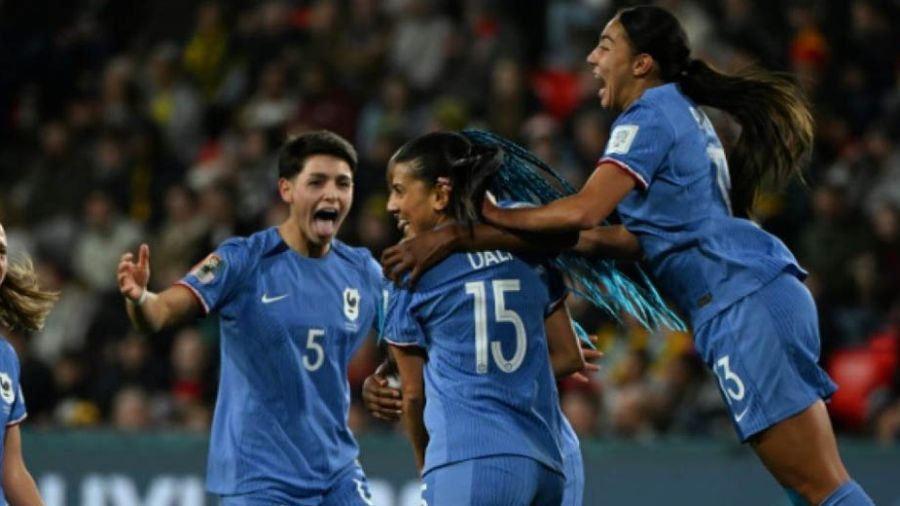 Mondial: impitoyables avec les Marocaines, les Bleues passent à l'heure australienne