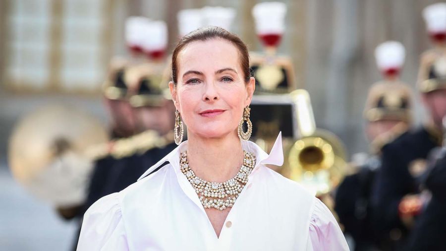 Carole Bouquet prête sa voix à la tragédie de Samuel Paty dans «Le Professeur»
