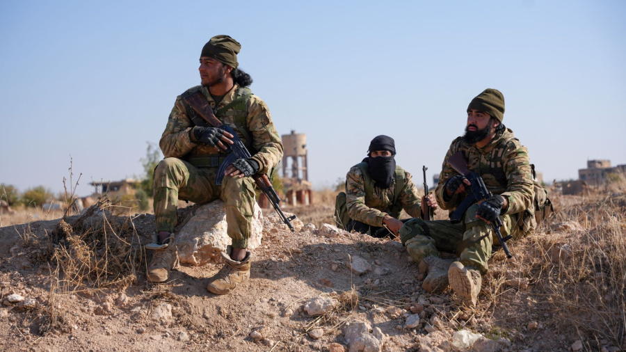 Violents combats entre les forces gouvernementales et rebelles autour de Hama