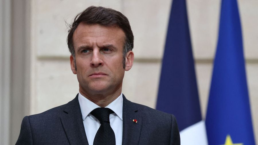 Macron affirme que Poutine ne veut pas la paix mais une \