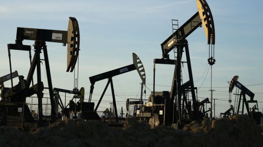 Le pétrole en forte hausse après des frappes sur des infrastructures civiles au Moyen-Orient
