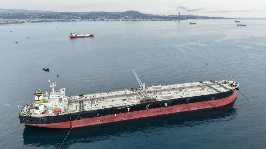 L'Iran dit que le blocus naval américain empêche les importations d'essence