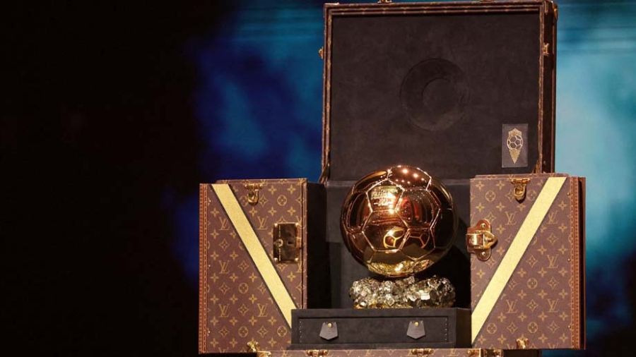 Foot: Espagnols et Madrilènes en force, Messi pas nommé pour le Ballon d'Or