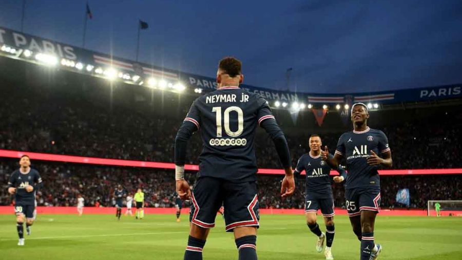 Paris SG croque Marseille et se rapproche du titre