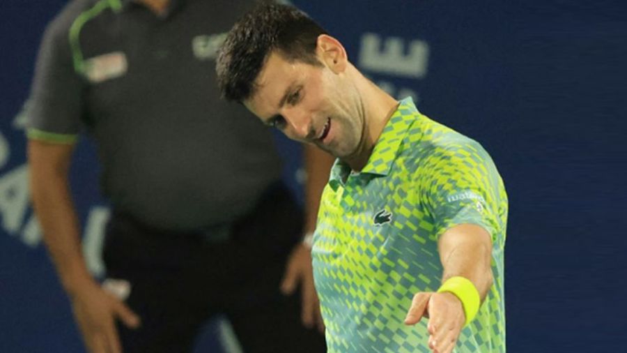 Djokovic tombe à Dubaï, première défaite en 2023