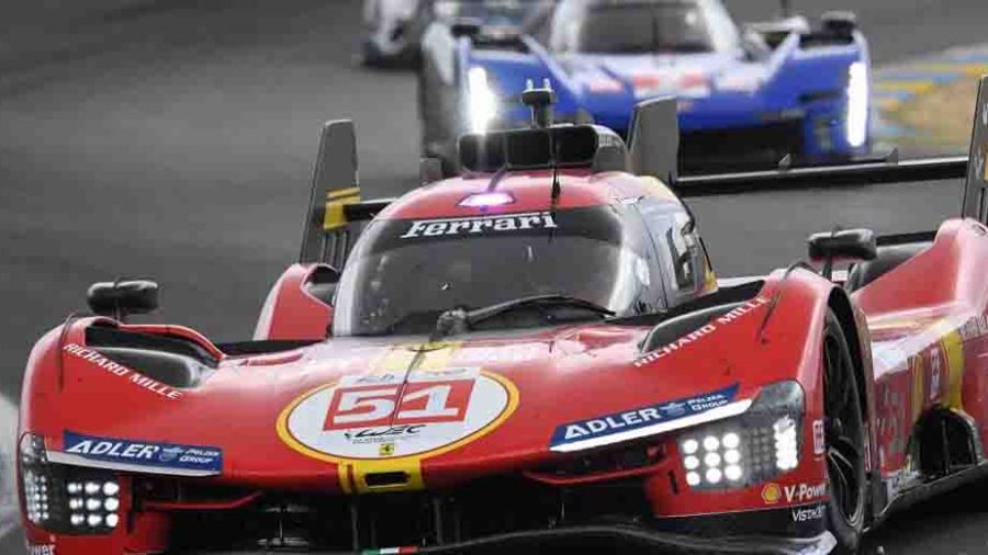 Ferrari remporte les 24 Heures du Mans après 50 ans d'absence