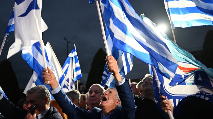 Le Premier ministre grec revendique la victoire aux législatives