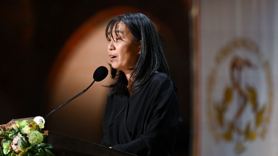 Le Festival d'Avignon invite la langue coréenne et son prix Nobel de littérature Han Kang