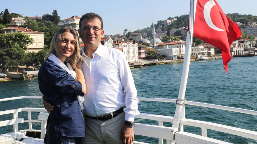 Erdogan élimine un important rival avant les élections