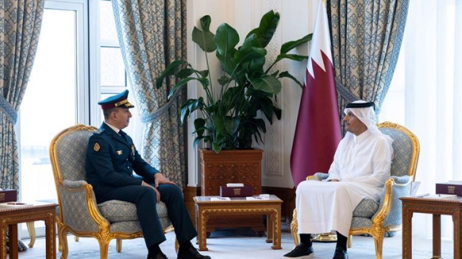 Le Qatar réaffirme son soutien au Liban lors de la visite du chef de l’armée Rodolphe Haykal à Doha