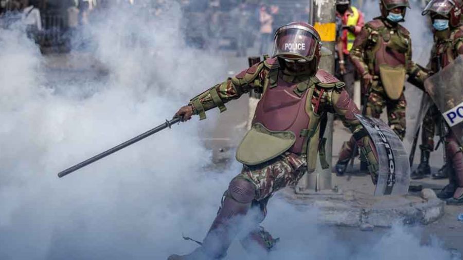La frontière terrestre entre Kenya et Somalie réouvrira en avril, dit le président kényan