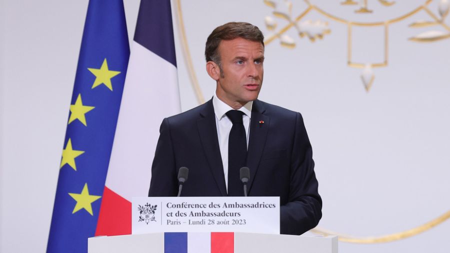Solution politique au Liban: Macron dénonce «l’interférence» de l’Iran