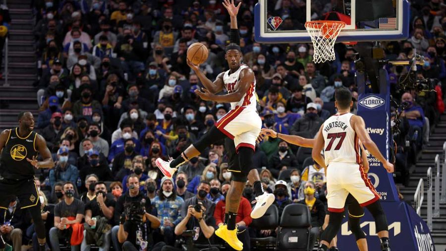 NBA: les Nets griffés par les Grizzlies, Chicago et Golden State avancent