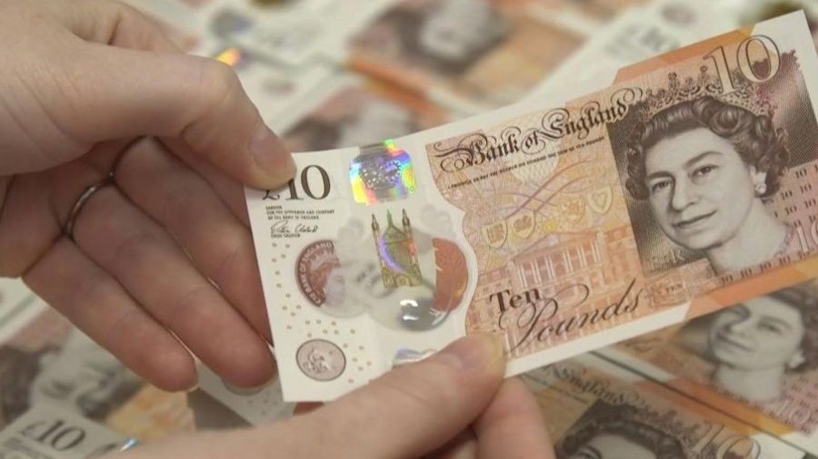 La livre sterling flirte avec son plus bas historique