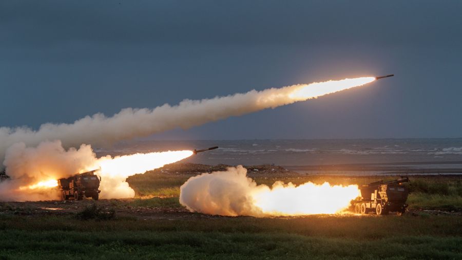 La Suède va acheter pour 630 millions d'euros de systèmes d'artillerie à roquettes américains
