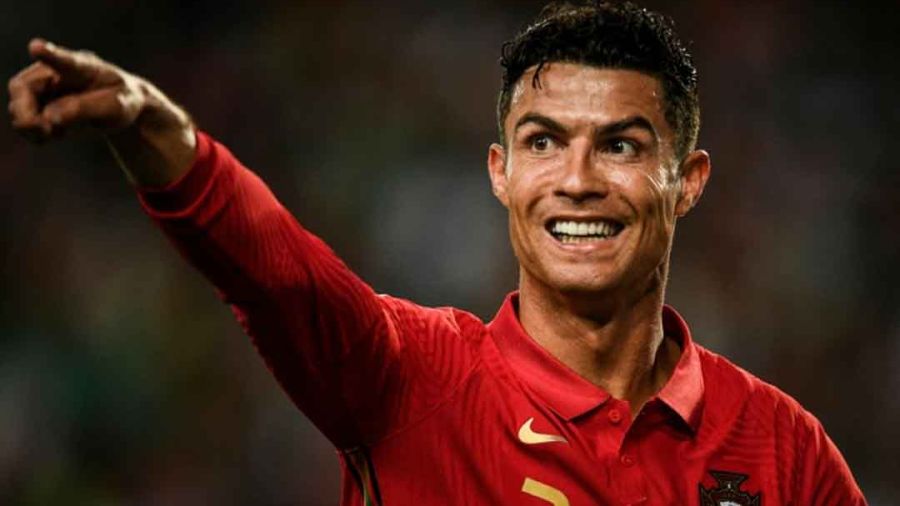Le Portugal écrase la Suisse, Ronaldo double buteur