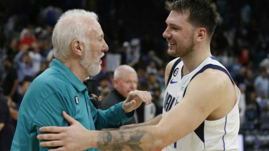 NBA: Doncic termine 2022 sur un nouveau récital pour Dallas, qui bat les Spurs