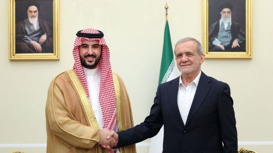 Le ministre saoudien de la Défense en visite à Téhéran